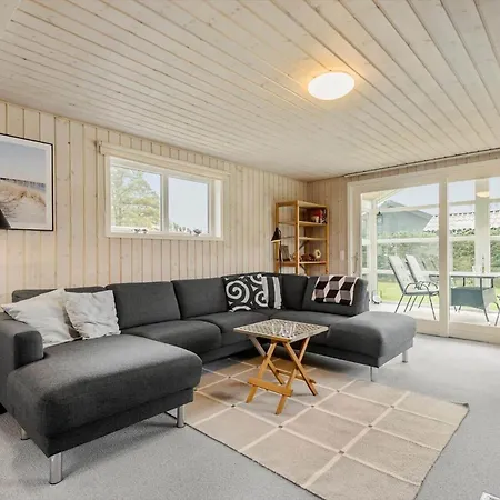 Holiday home C11197-hemmet-linningvej-9